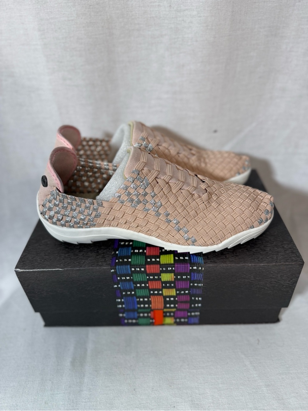 Bernie Mev Woven Slip-On Sneakers in Blush Pink and Silver Size 8